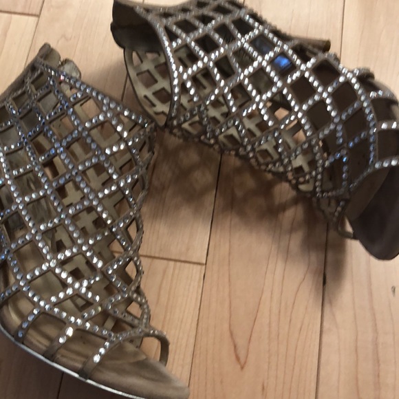 Michael Kora Rhinestone Heel Sandals Size 7.5 - Picture 3 of 6